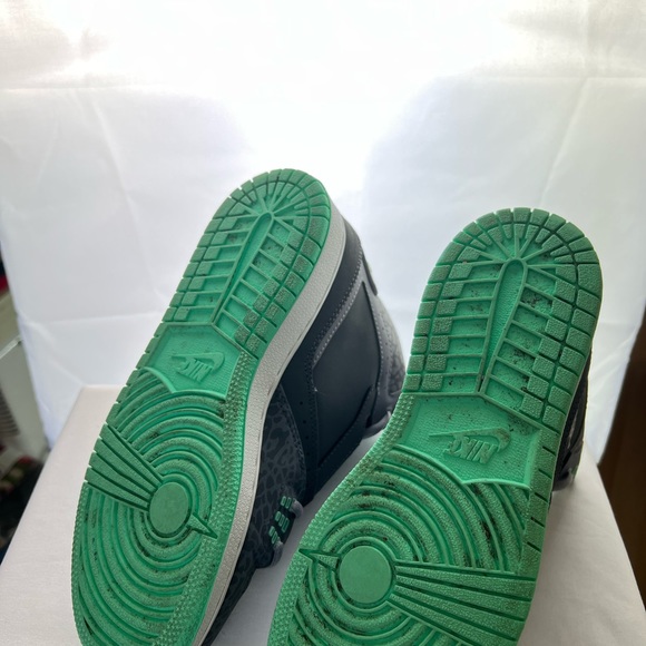 Nike Jordan 1 Flight (White, Grey & Mint) Size US Men 4.5 Y - Picture 6 of 7